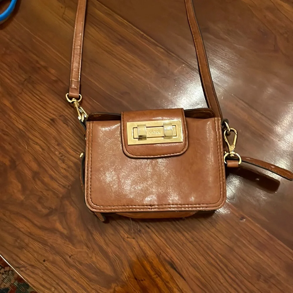 Victor Alfaro brown leather crossbody